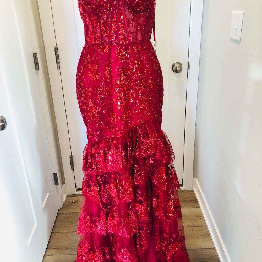STRAPLESS LAYERED RUFFLE MERMAID DRESS - Picture 3 of 6